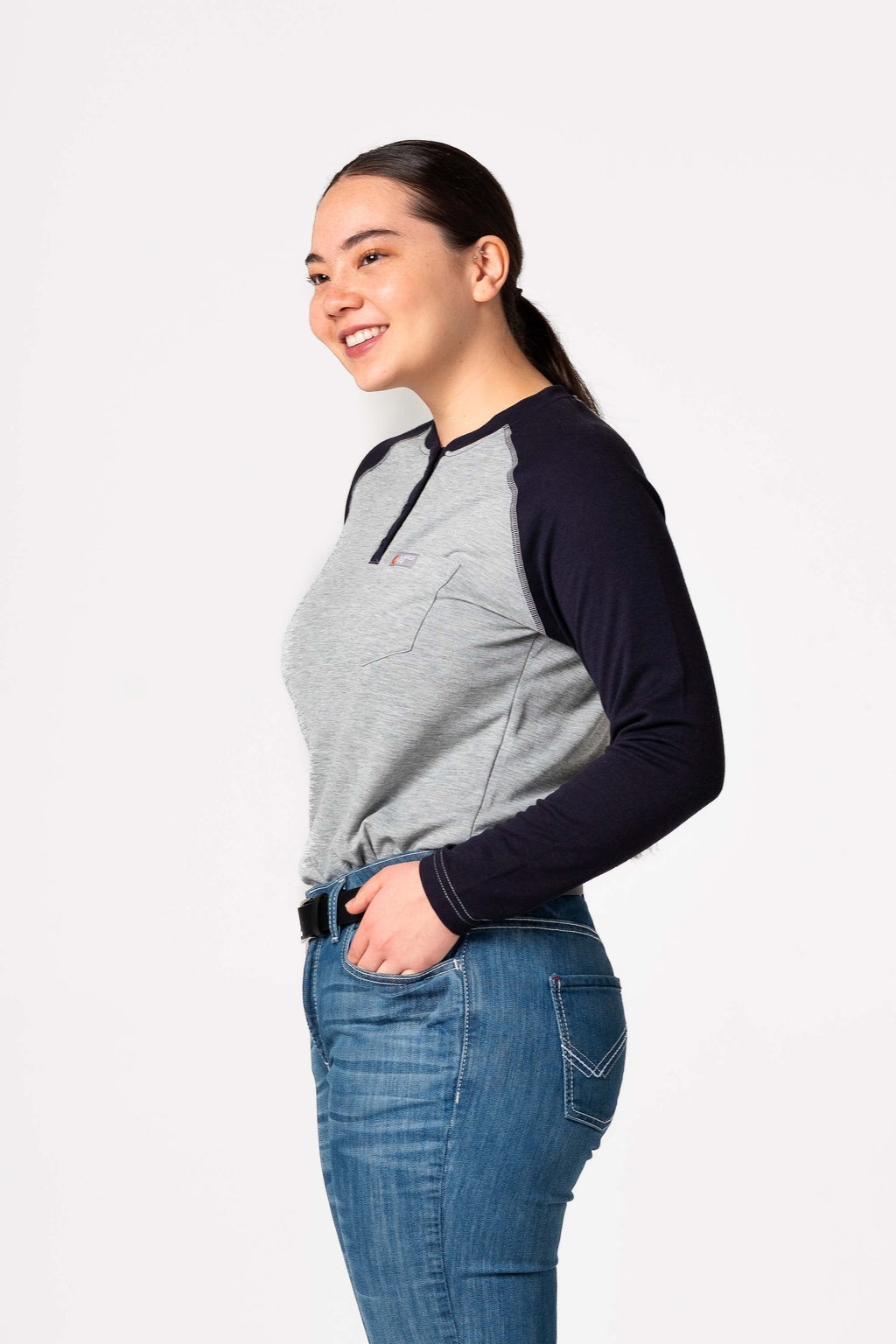 Women's FR Raglan Henley – 6oz. Inherent Knit | Gray-Navy